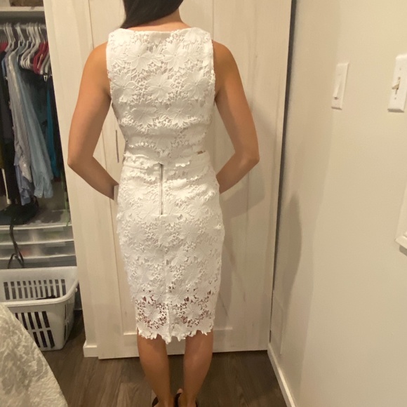 Lulus Look at Me Wow White Lace 2 Piece - Picture 3 of 4